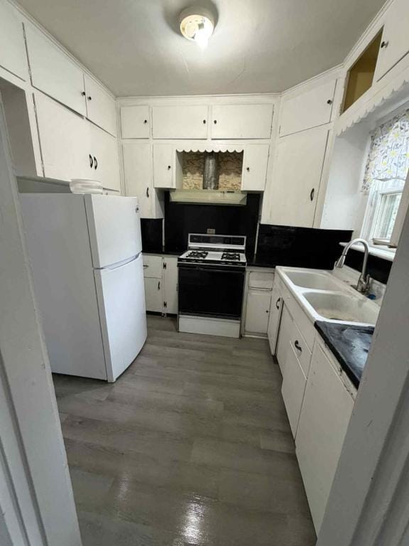 Building Photo - 1108 Grove St