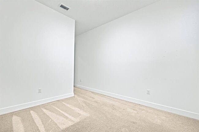 Building Photo - 4281 Marina Way