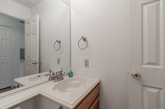 Building Photo - 1026 Cheyenne Meadows Dr