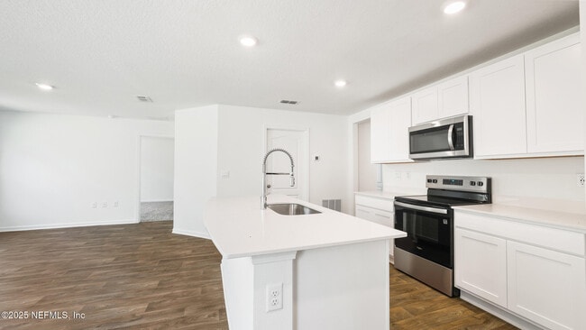 Building Photo - 12040 Grand Herring Wy