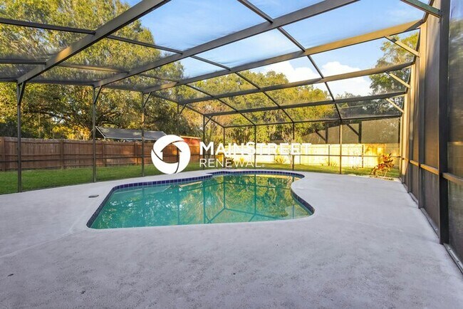 Building Photo - 4 Bedroom Pet-Friendly Home in Kissimmee, ...