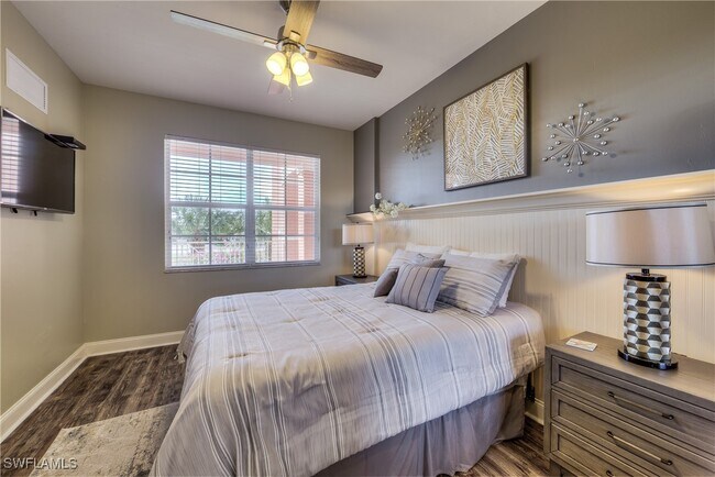 Building Photo - 27921 Bonita Village Blvd