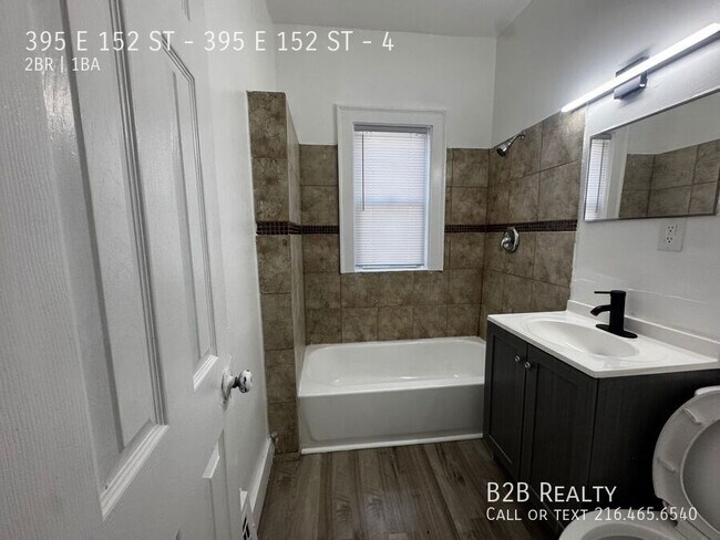 Building Photo - 395 E 152nd St