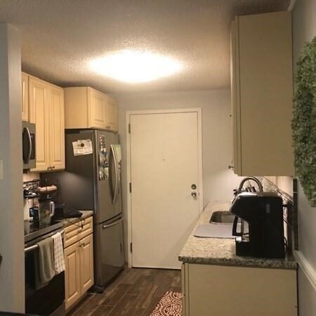 Building Photo - 46 Silver Hill Ln