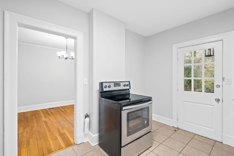 Building Photo - 506a N Thomas Rd