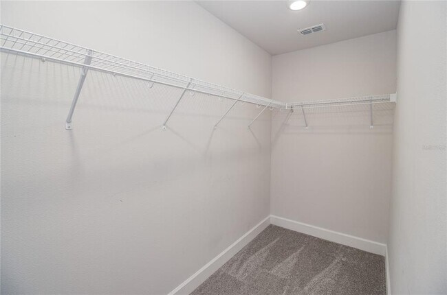 Building Photo - 4903 Vue Delac Pass