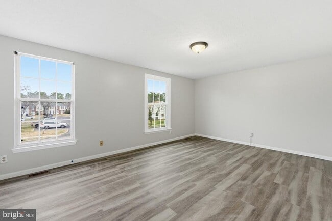 Building Photo - 115 Villa Knoll Ct