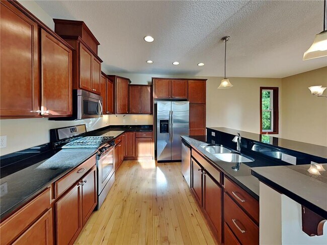 Building Photo - 8132 Clifford Cir