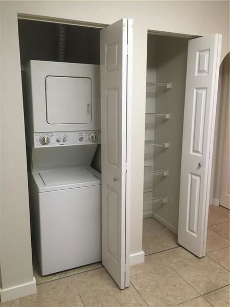 Building Photo - 5701 Riverside Dr