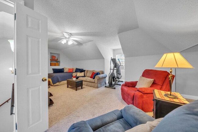 Building Photo - 257 Leaning Pines Loop