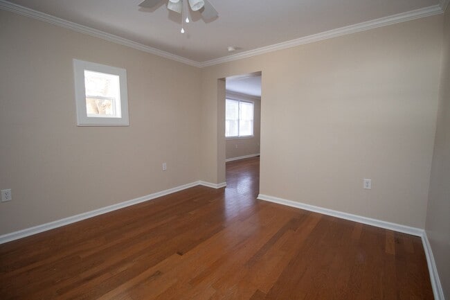 Building Photo - Charming 2-Bed, 1-Bath Home in Forest Acres!