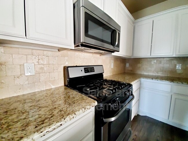 Building Photo - 11211 NW 114th St