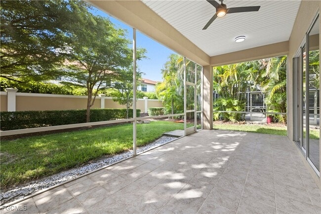 Building Photo - 15560 Laguna Hills Dr