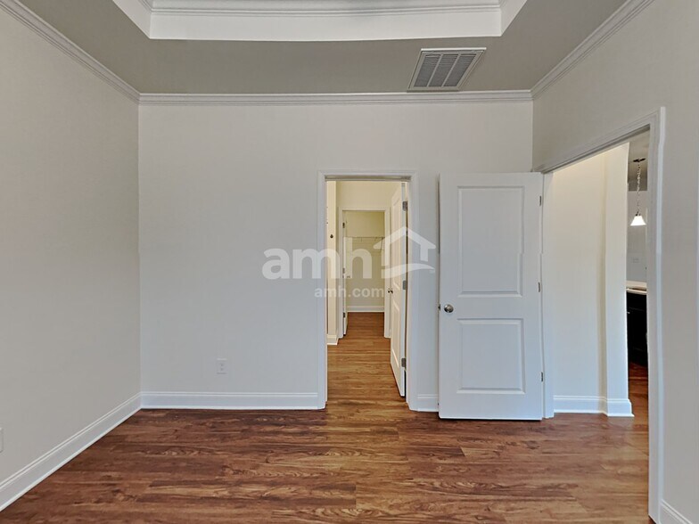 Building Photo - 110 Keyser Dr