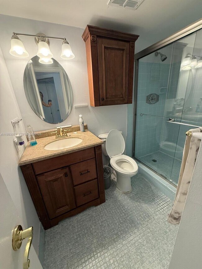 Building Photo - 7605 W Atlantic Blvd