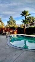 Building Photo - Birchwood Apartments