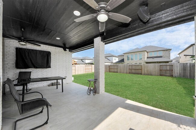 Building Photo - 21638 Laggan Clf Ln