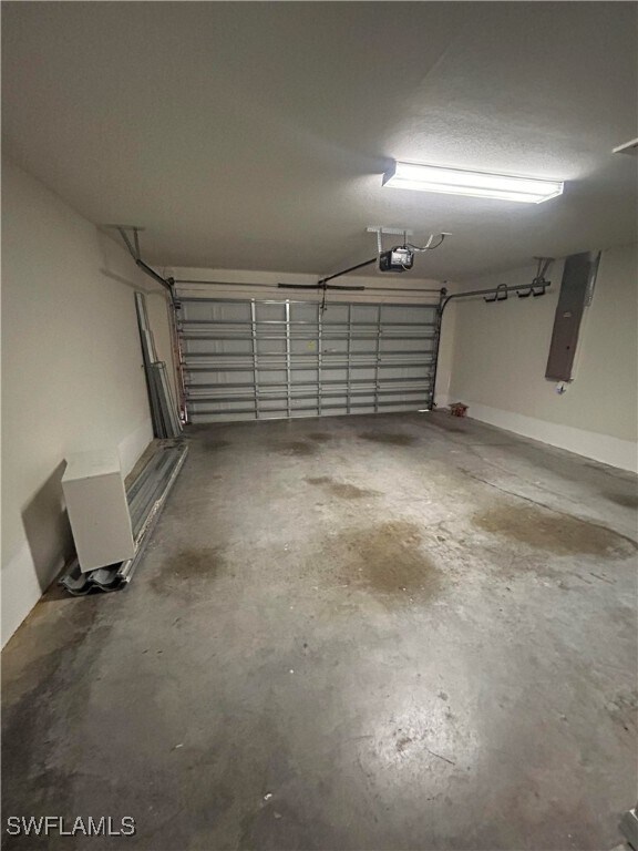 Building Photo - 4231 Avian Avenue