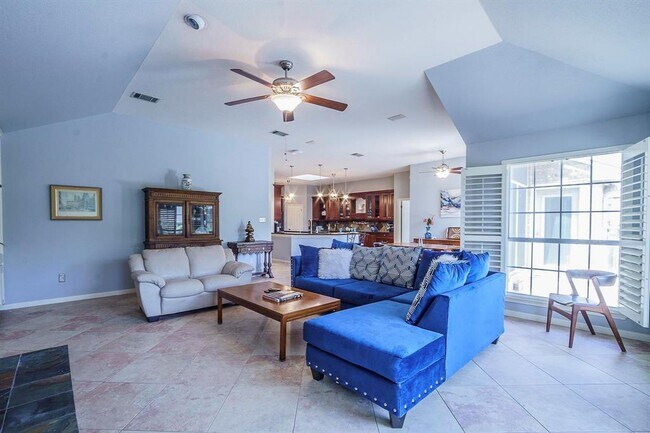 Building Photo - 5201 Kite Tail Dr