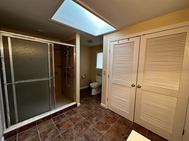 Building Photo - 177 Orchard St