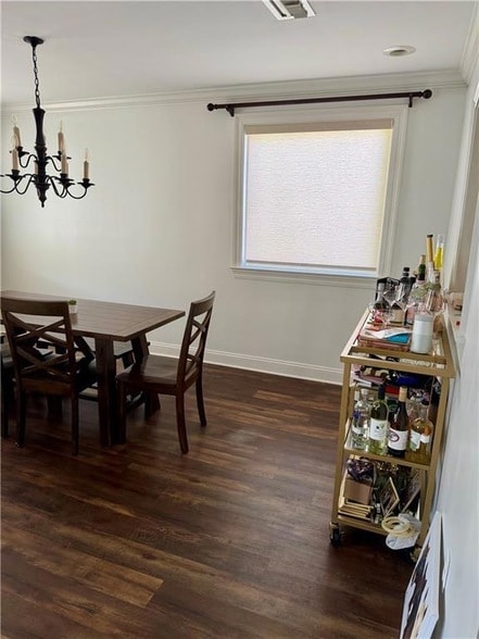 Building Photo - 15 Oaklawn Dr