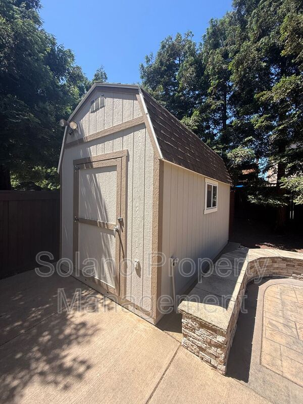 Building Photo - 661 Vintage Valley Dr