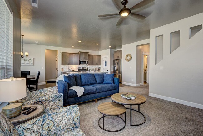 Building Photo - Beautiful Home in the Heart of Eagle