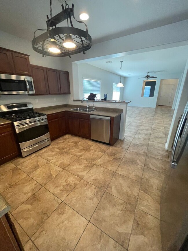 Building Photo - COMING SOON! NO APP FEE! Fireside at Norte...