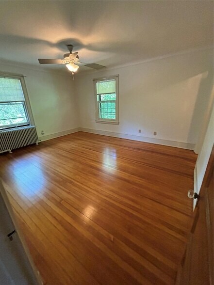 Building Photo - 27 Webb Ln