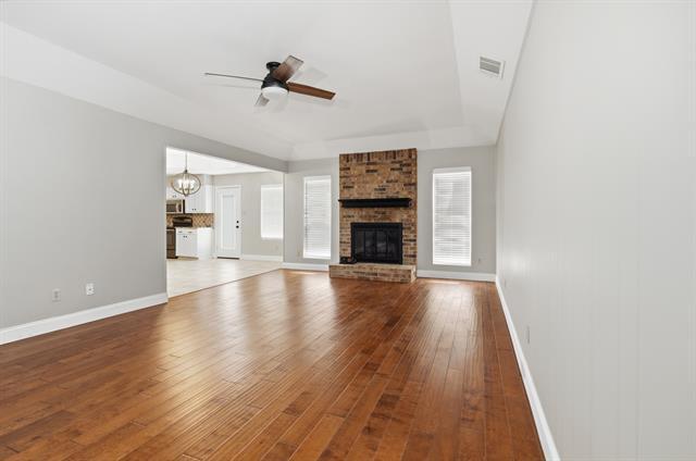 Building Photo - 7205 Windcrest Ct E