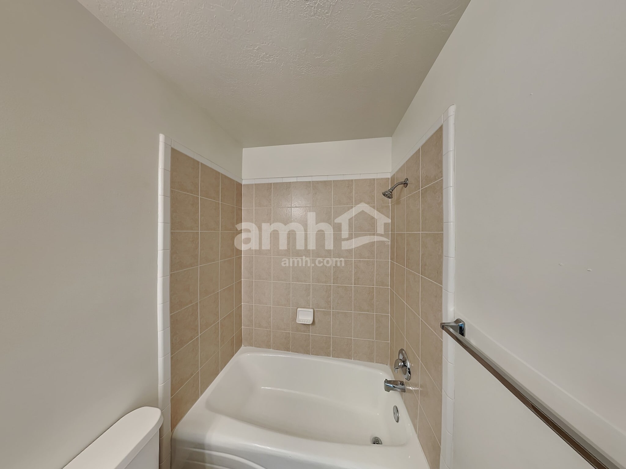 Building Photo - 2436 2940 W