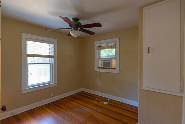 Building Photo - 26 Bagwell Ave