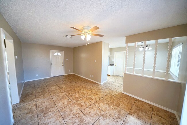 Building Photo - Move-In Ready 4-Bedroom Gem in the Heart o...