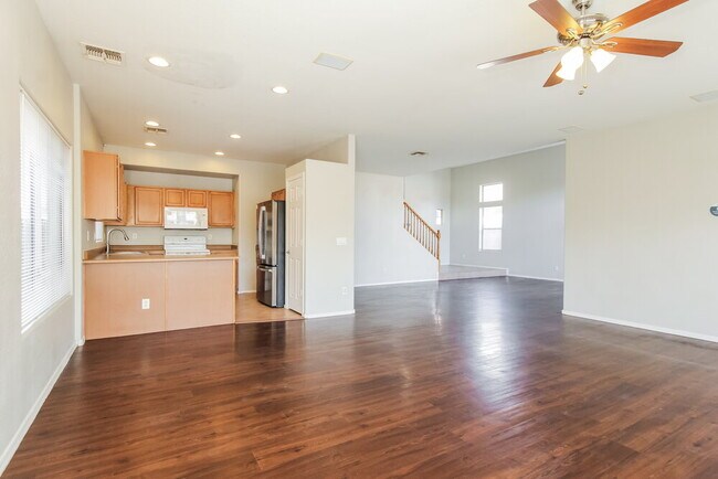 Building Photo - 9021 W Whyman Ave
