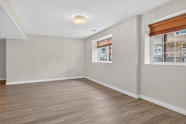 Building Photo - Stunning 5-BD 4-BA Outlook Home with Flatirons Views & Finished Basement