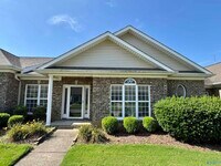 Building Photo - 21946 Williamsburg Dr
