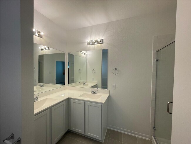 Building Photo - 22231 Cortona Gln Dr