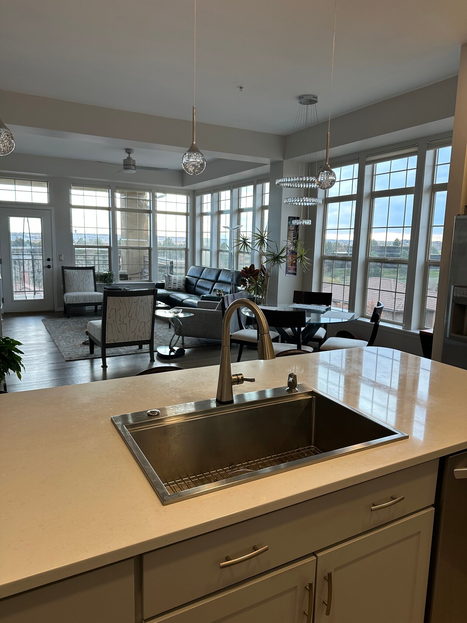 Building Photo - 7820 Inverness Blvd