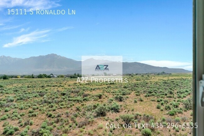 Building Photo - 15111 S Ronaldo Ln