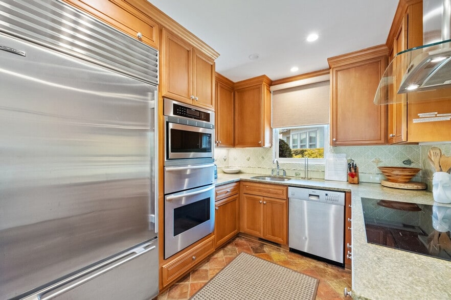 Building Photo - 269 Debordieu Blvd