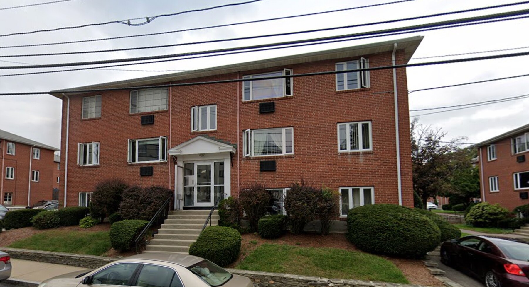 Building Photo - 109 Warren St