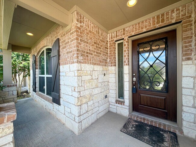 Building Photo - 908 Arvada Dr