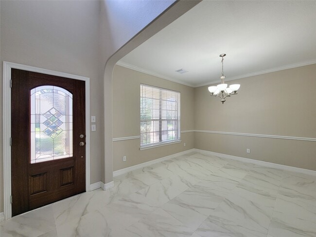 Building Photo - 11130 Celano Dr