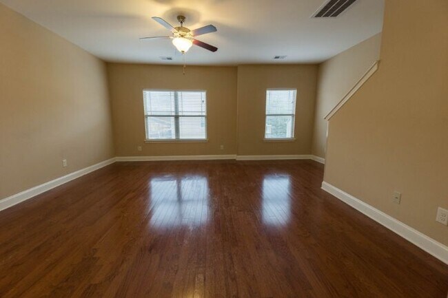 Building Photo - 1137 Woodbury Falls Ct