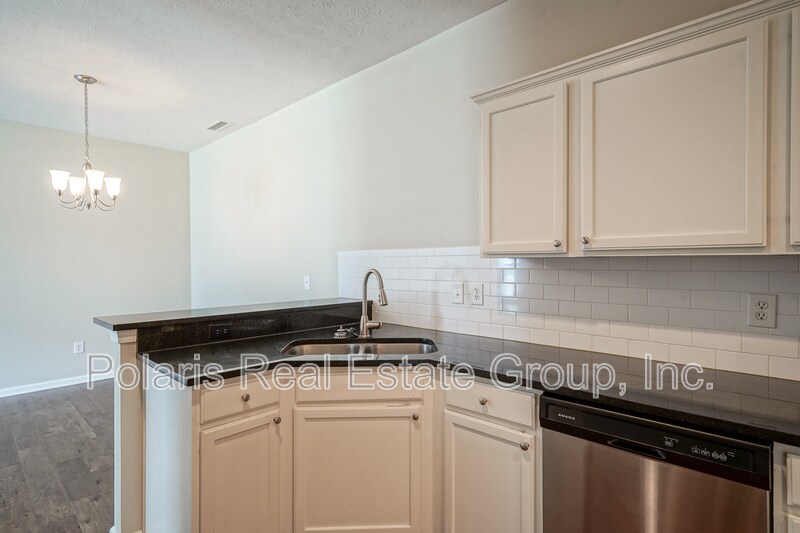 Building Photo - 12175 Bubbling Brook Dr