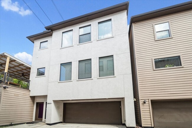 Building Photo - 2805 Blodgett St