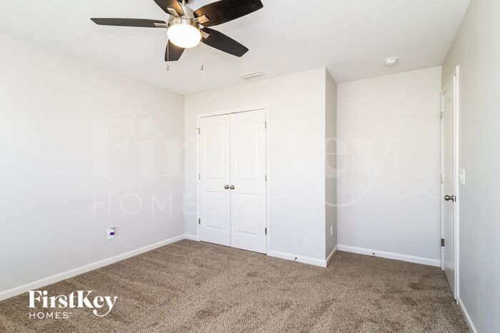 Building Photo - 455 Shady Grove Ct