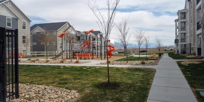 Building Photo - 4234 McKellen Dr