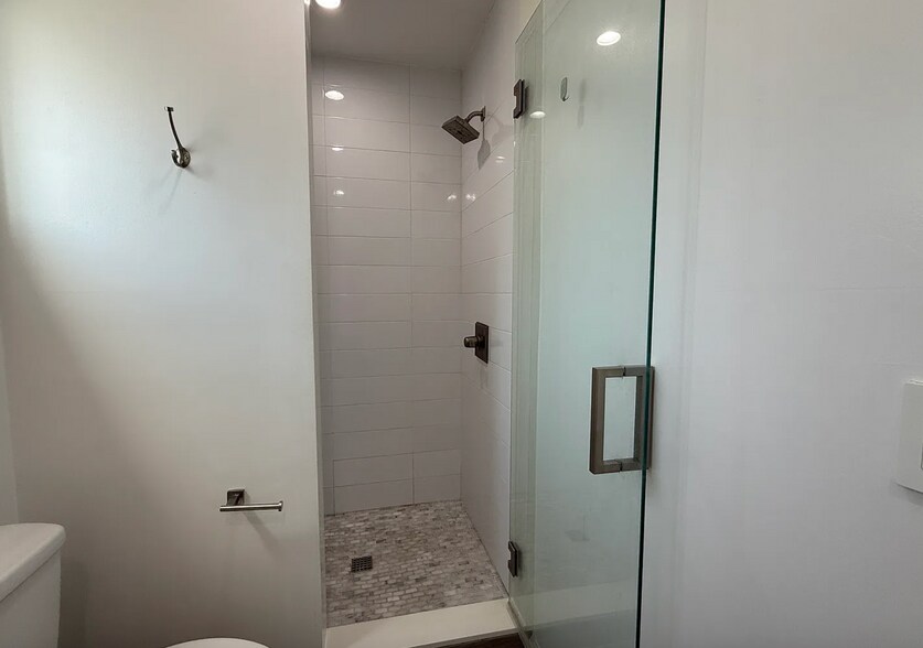 Building Photo - 8241 Shoup Ave