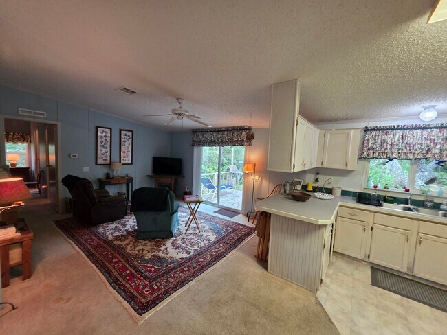Building Photo - Hidden Gem - Vacation Home